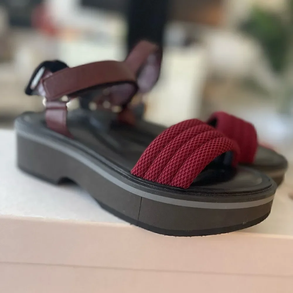 Clegerie Paris maroon and black mesh tech sandals. NIB SZ 7.5